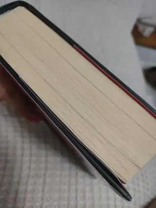 Reina Roja / Red Queen (LA TRILOGÍA REINA ROJA)...