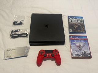 PS4 (PlayStation 4) Nera + Giochi e Accessori