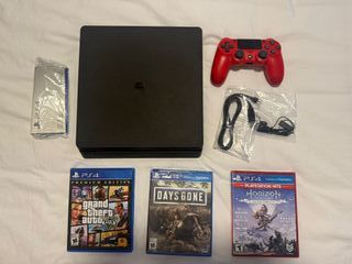 PS4 (PlayStation 4) Nera + Giochi e Accessori