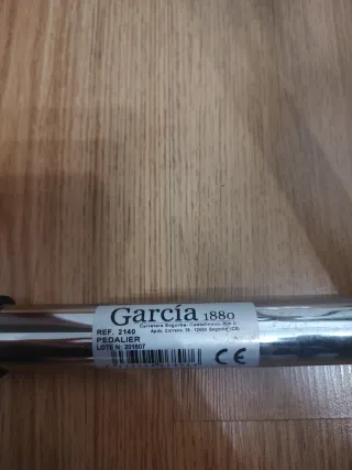 Pedale di esercizio per riabilitazione