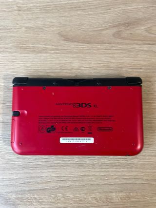 Nintendo 3DS XL rossa + 3 Giochi + Caricatore