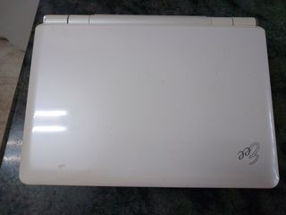 Mini portatile Asus Eee PC