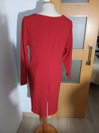 Vestido rojo hecho a mano