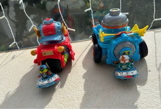 2 Coches Super Things Kid Fury y Kid Kazoom peonza