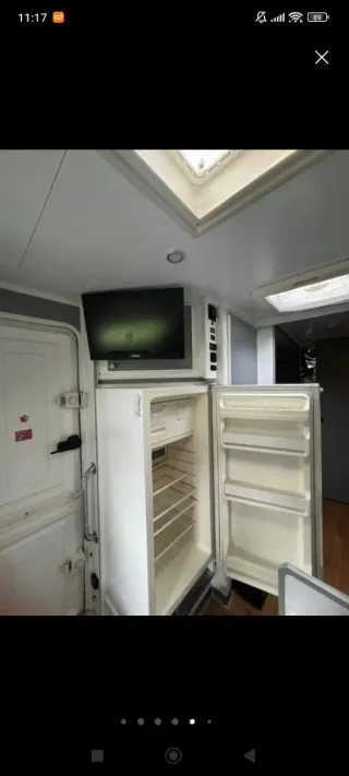 OFREZCO FIAT Ducato y Hummer  CAMBIO PISO O CHALET