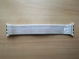 Apple X Nike 40mm. Starlight/Pink Sport Loop