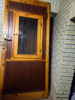 Puerta madera maciza 1,89x0,865