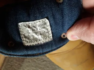 Stivali da uomo marroni e blu