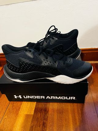 SIN USAR Zapatillas baloncesto Under Armour