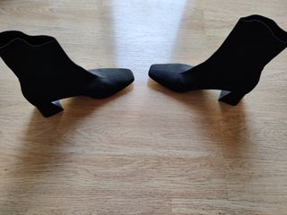 Botín Negro Guante Talla 39