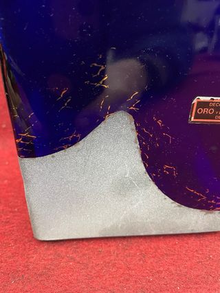 Prezioso vaso in porcellana, oro e platino