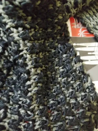 Bufanda grande tejida gris y negra