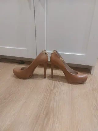 Zapatos Michael Kors de tacón Talla 36 Marrones