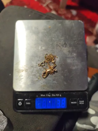 Cadena de oro 18k con colgante de caballito de mar