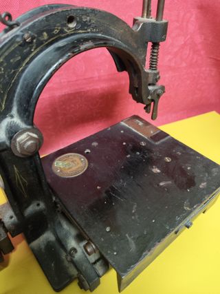 Macchina da cucire antica Bernhard Kohler 1865