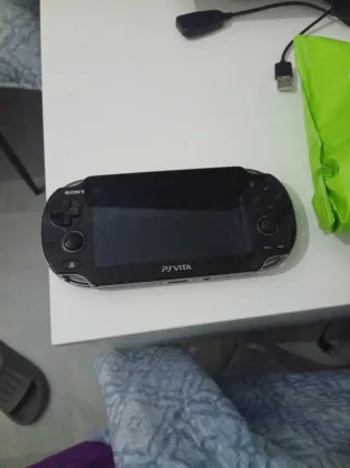 PS Vita Sony Negra (No funciona)