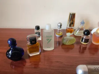 Miniature di Profumi e Colonie Varie