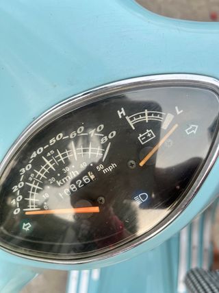 Moto Eléctrica Sakura EV2000 Azul Celeste