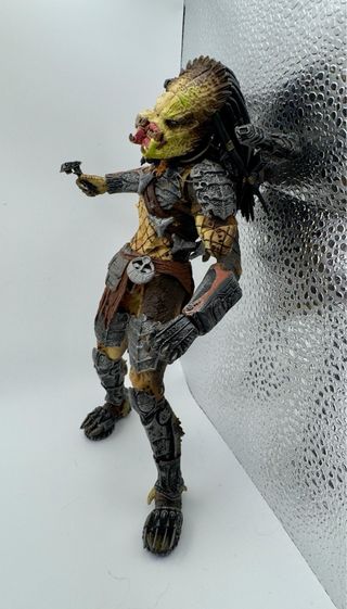 Figura NECA Wolf Predator Unmasked AVP2