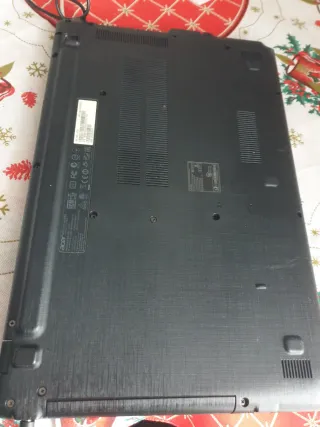 Portatile Acer E5/8GB/rosso