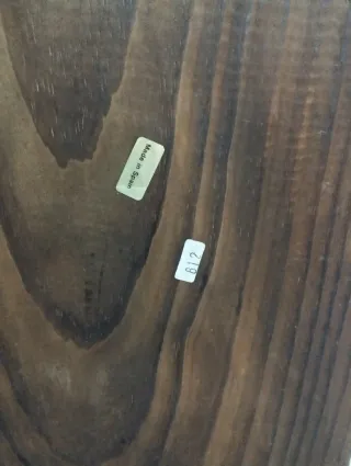 Dos cuadros decorativos de madera