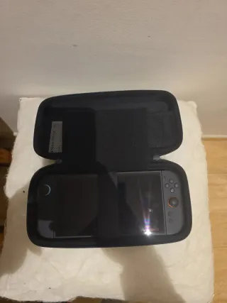 Nintendo Switch con Zelda y Hogwarts Legacy