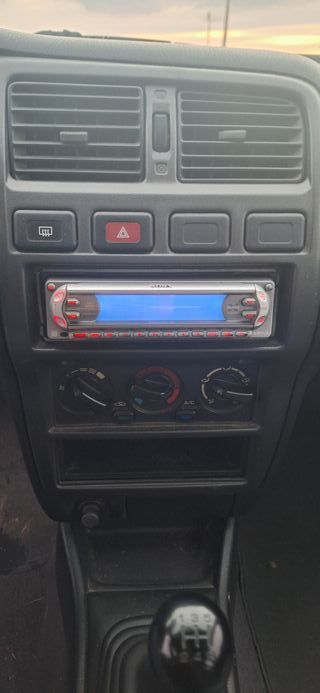 Nissan Almera 2.0 D 75 cv