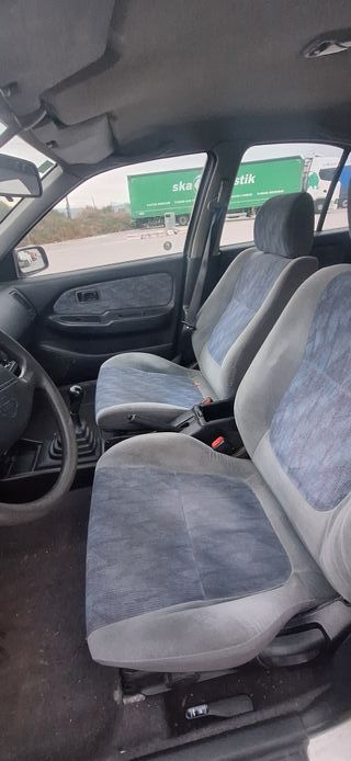 Nissan Almera 2.0 D 75 cv