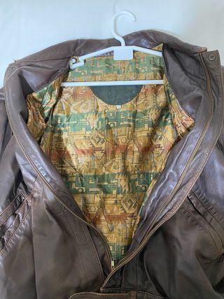 Cazadora de cuero 100% oversize