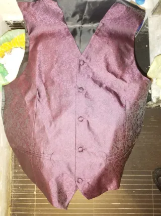 Chaleco de traje morado