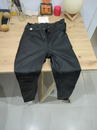 Confezione di abbigliamento da donna