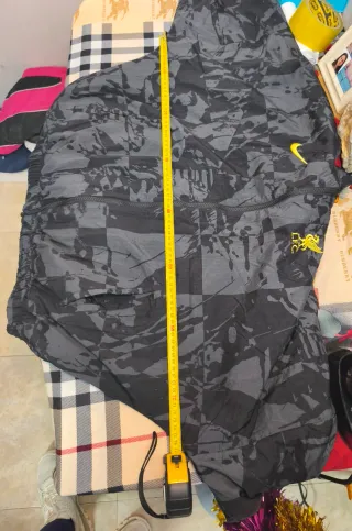 Chaqueta Nike Liverpool FC Negra/Gris