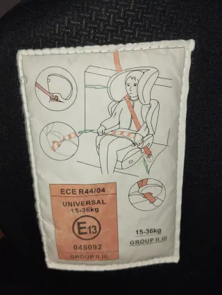 Silla de coche negra PLAY