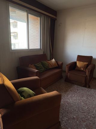 Conjunto sofá y 2 sillones