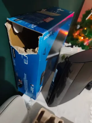 PS3 Super Slim 500GB + Mando + Caja