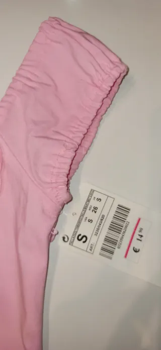 Top Zara rosa flor escote talla S