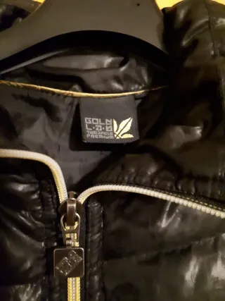 Chaqueta plumífero negra