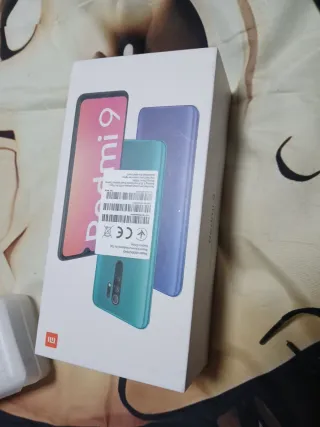 Xiaomi Redmi 9 + Funda Protectora Azul Marino