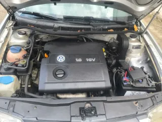 Borá 1.6 2003 un año de Garantía mecánica