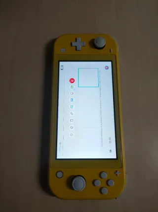 Nintendo Switch Lite Amarilla