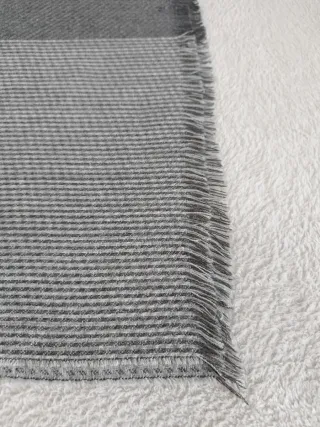 Bufanda Emidio Tucci. Nueva