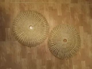 2 Adornos Redondos Ratán