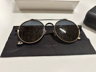 Gafas de sol Givenchy negras y doradas