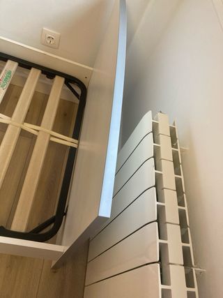 Cama individual 90x190. incluye somier.