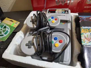 Super Nintendo SNES con Mario All-Stars y 2 mandos