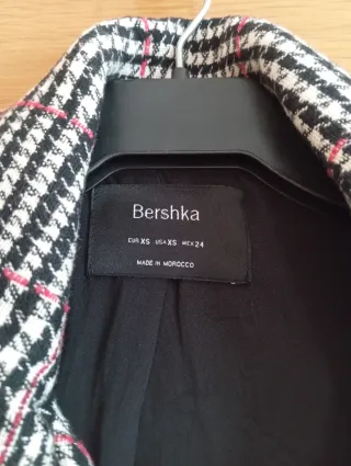 Chaqueta crop top cuadros