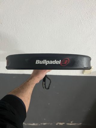 Bullpadel Vertex 04 Comfort 2024