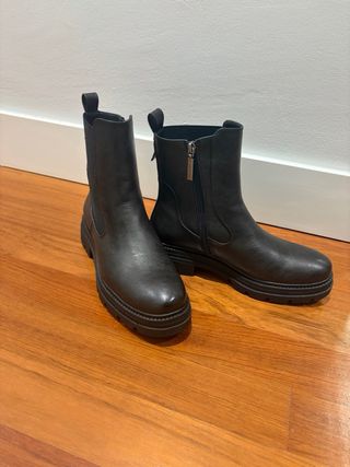 Botines Xti Negros Talla 40