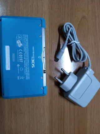 Nintendo 3DS Blu