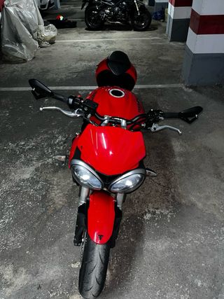 Triumph Street Triple 660 limitada para A2 2019